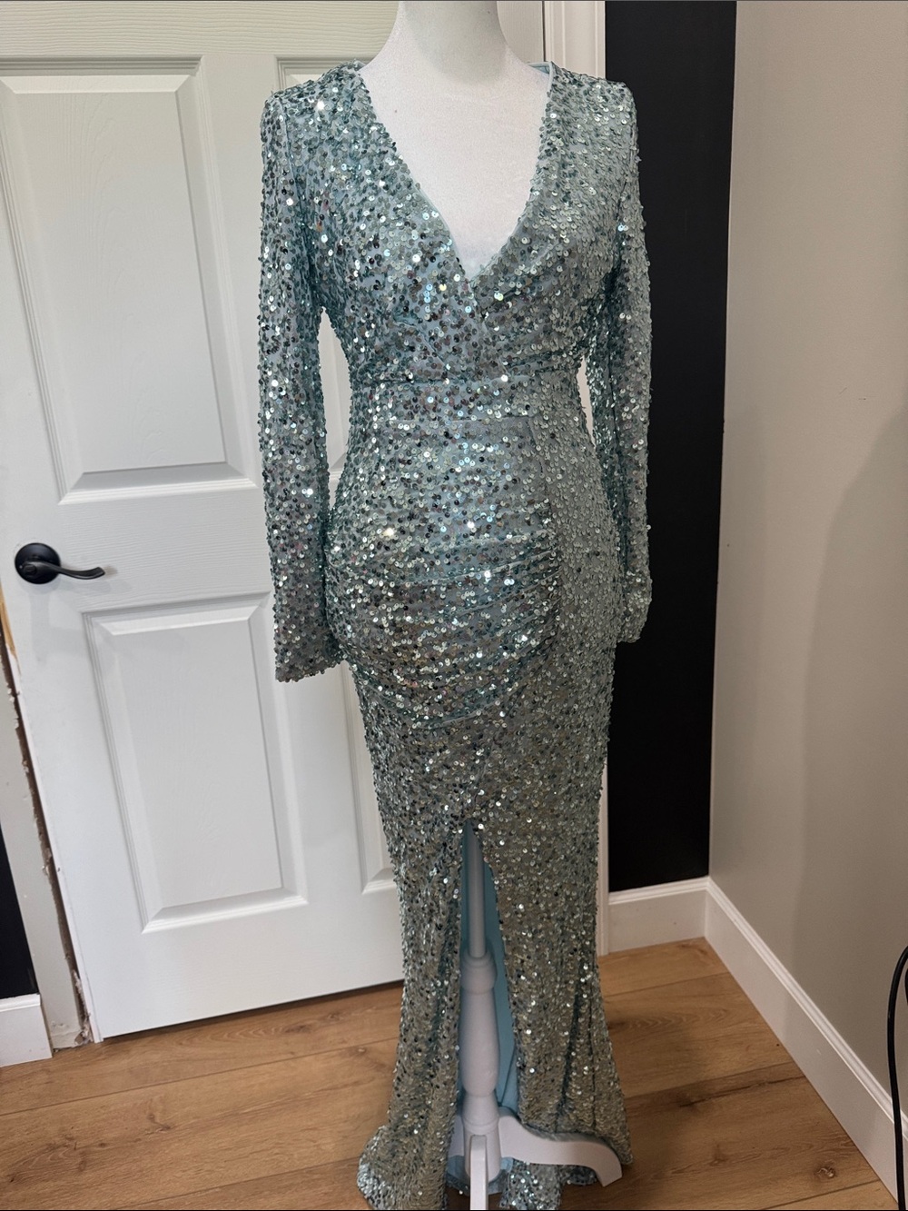 Sequin Long-Sleeve V-Neck Evening Dress - Aqua Blue